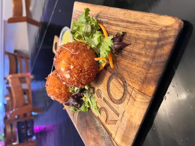Mac & Cheese Ball (1pc).