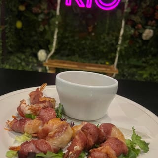 Bacon Wrapped Shrimp (6pc)