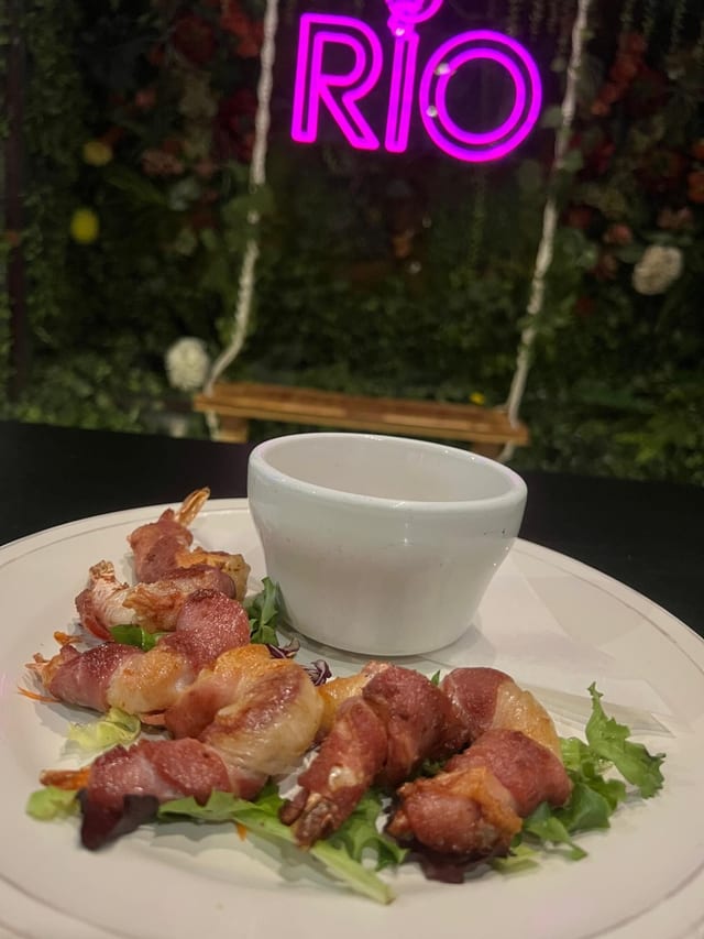 Bacon Wrapped Shrimp (6pc).