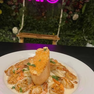 Shrimp Alfredo