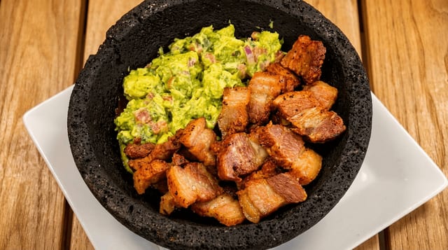 Guacamole & Chicharron.